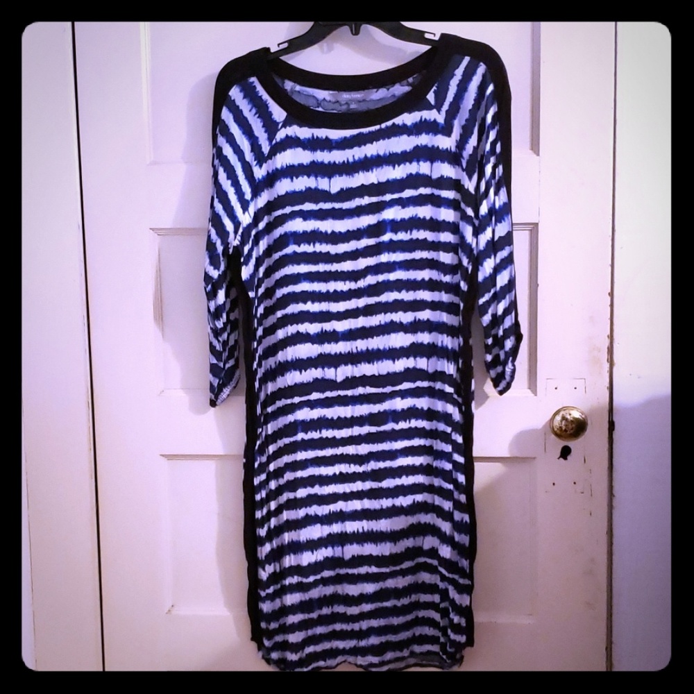 Daisy Fuentes dress